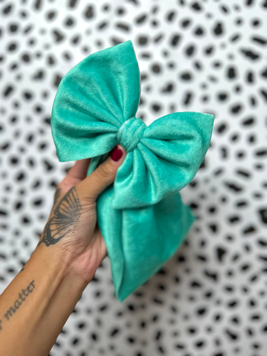 green velvet bows