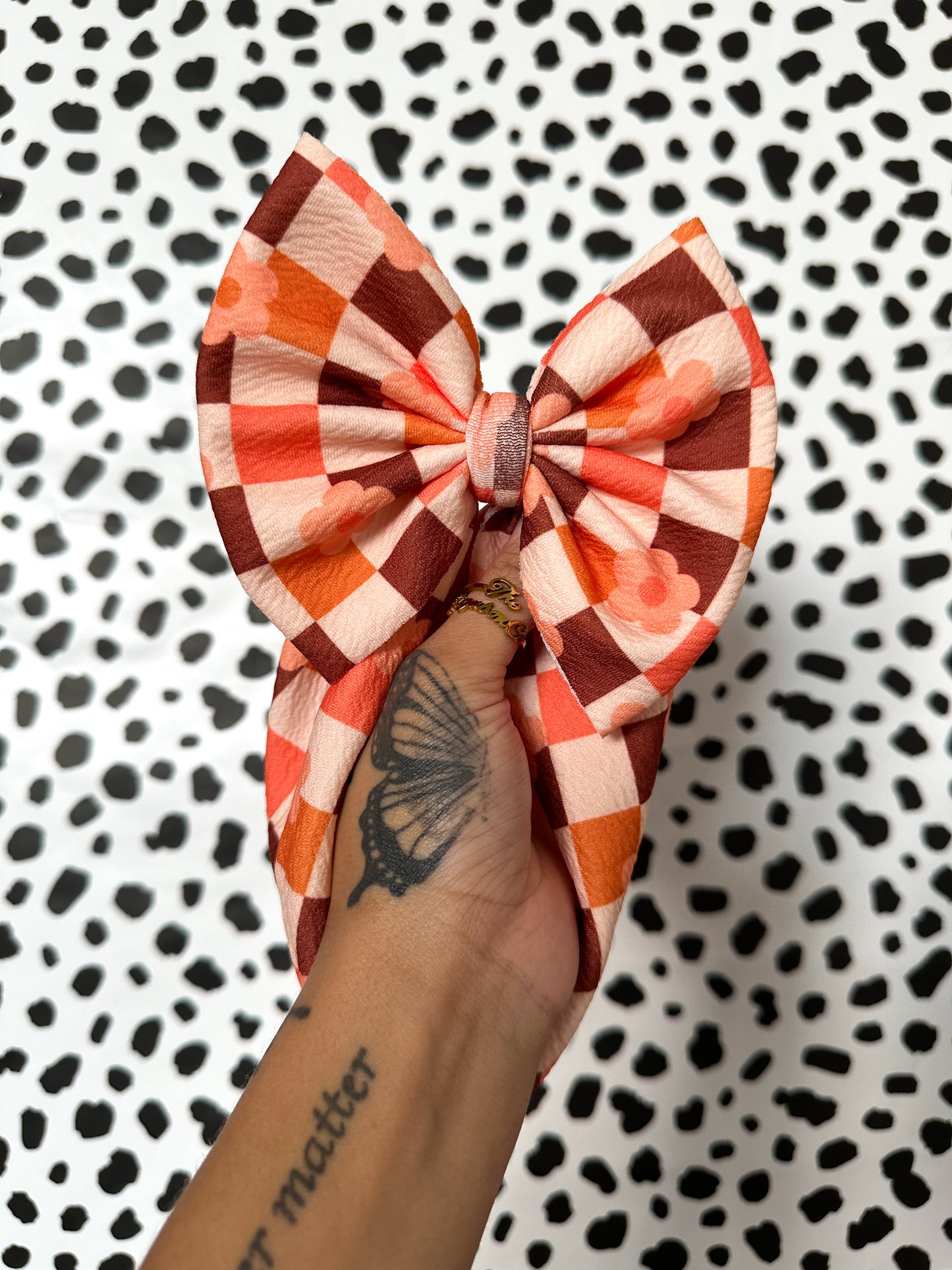 brown checkered floral bows